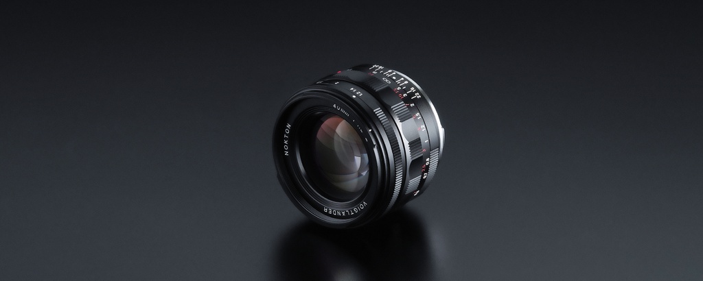 Voigtlander 40mm f/1.2 NOKTON Aspherical II Lens : Leica M