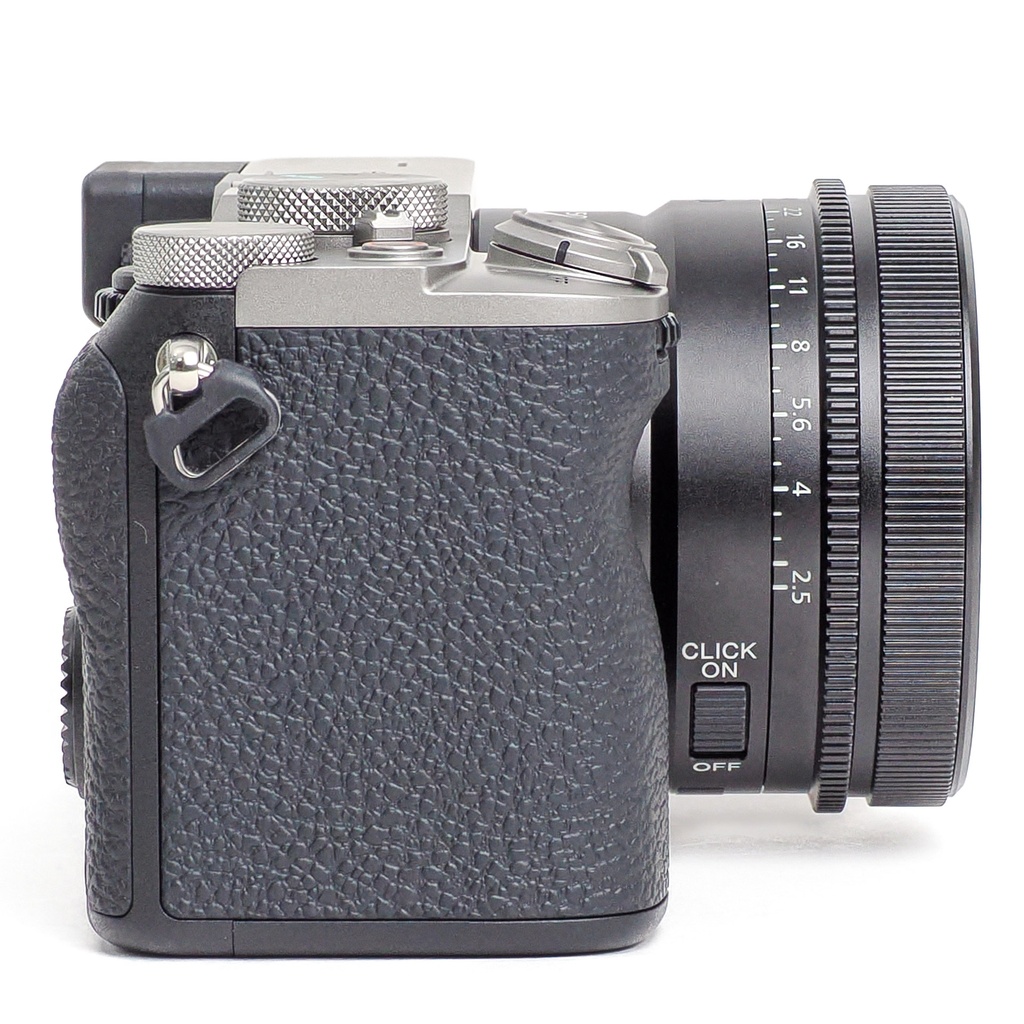 Sony A7C II Silver + 50mm f/2.5 G FE Lens