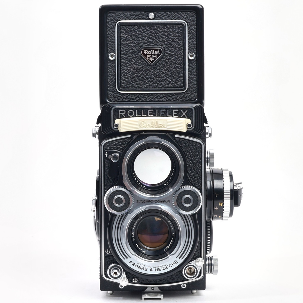 Rolleiflex 3.5F type 4 Planar (rebuilt by Magicflex Camera Germany 2020) 